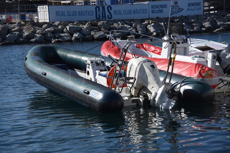 semirrigida-inmigrantes-241119