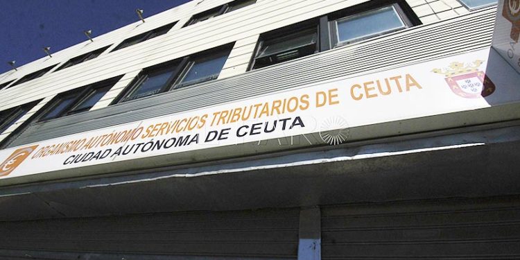 https://elfarodeceuta.es/wp-content/uploads/2019/12/servicios-tributarios.jpg