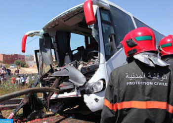 vuelco-autocar-Bab-Marzouka-1