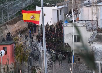 cientos-subsaharianos-intentan-entrar-ceuta-benzu-19