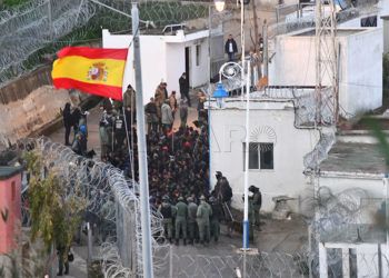cientos-subsaharianos-intentan-entrar-ceuta-benzu-20