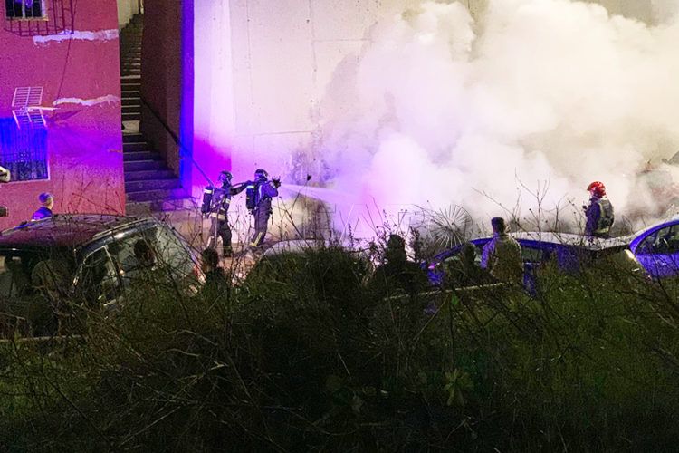 coche-quemado-160120-1