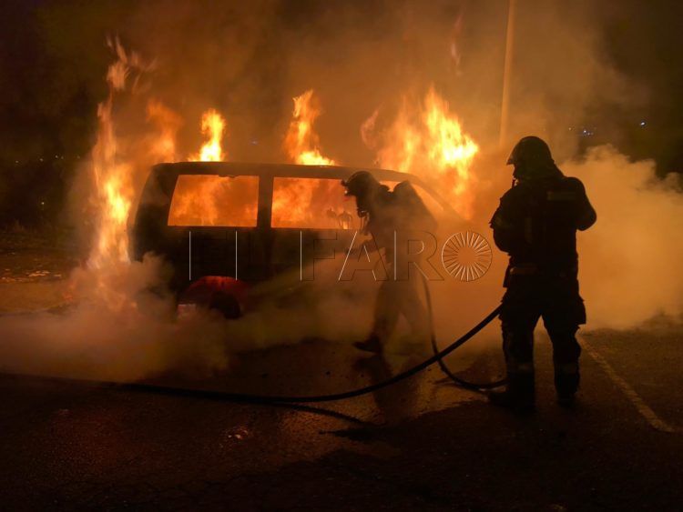 coches-quemados-fuertes-principe-1