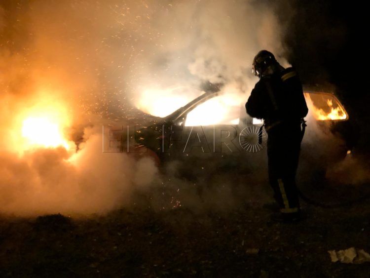 coches-quemados-fuertes-principe-8