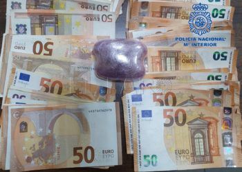 detenidos-hachis-puerto-policia-nacional-2