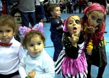 fiesta-disfraces-infantil