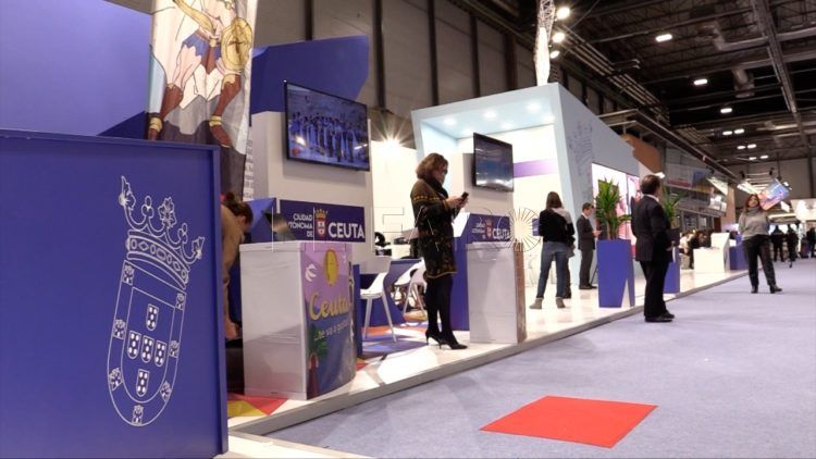 fitur-stand-ceuta