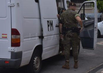 militares