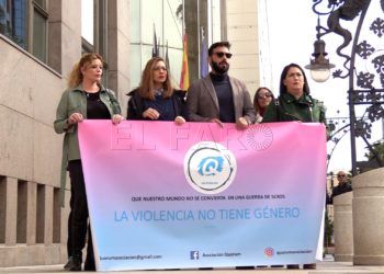 minuto-silencio-violencia-intrafamiliar-asociacion-quorum-1