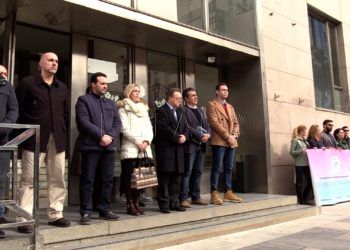 minuto-silencio-violencia-intrafamiliar-asociacion-quorum-7