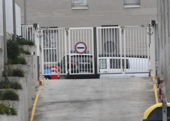 patrulla-policia-nacional-hospital