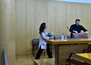 pleno-asamblea-ceuta-diputados-disidentes-vox