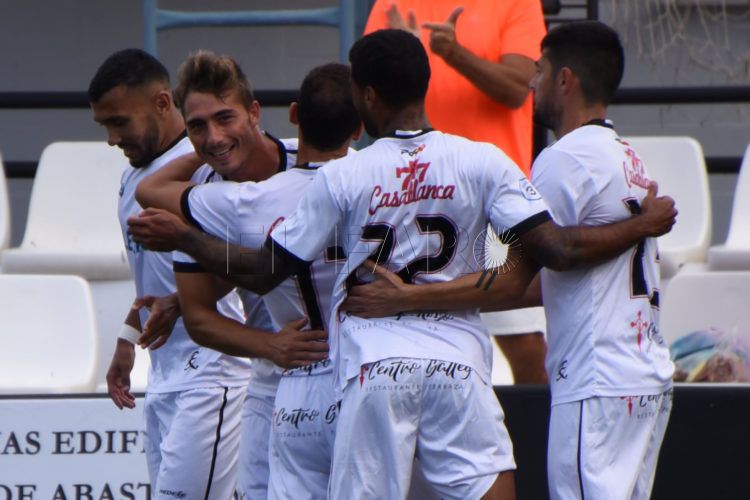 ad-ceuta-celebracion-gol