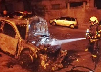 bomberos-quemas-vehiculos-contenedores-03022020-9