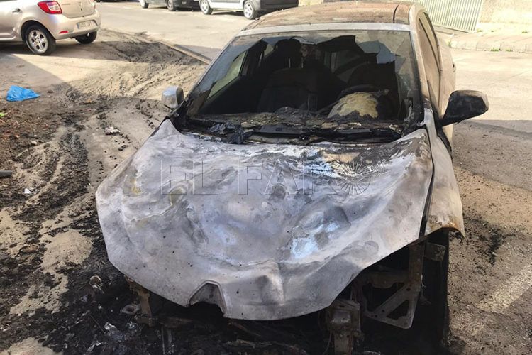 coche-quemado-sidi-embarek-1