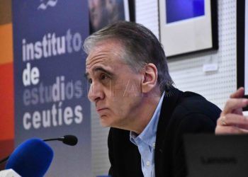 conferencia-ignacio-cembrero-biblioteca-8