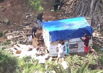 construccion-chabolas-alrededores-ceti-3