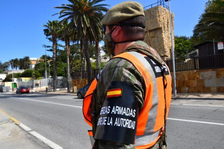 distintivos-militares-autoridad-2