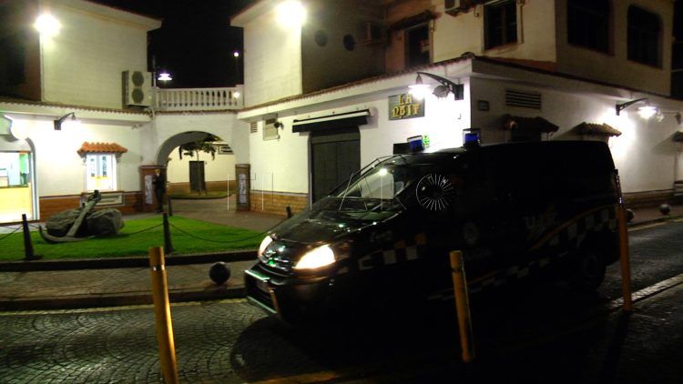 locales-ocio-cerrados-ceuta-coronavirus-15