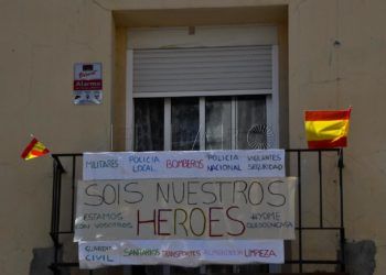 mensaje-balcon-coronavirus-alarma