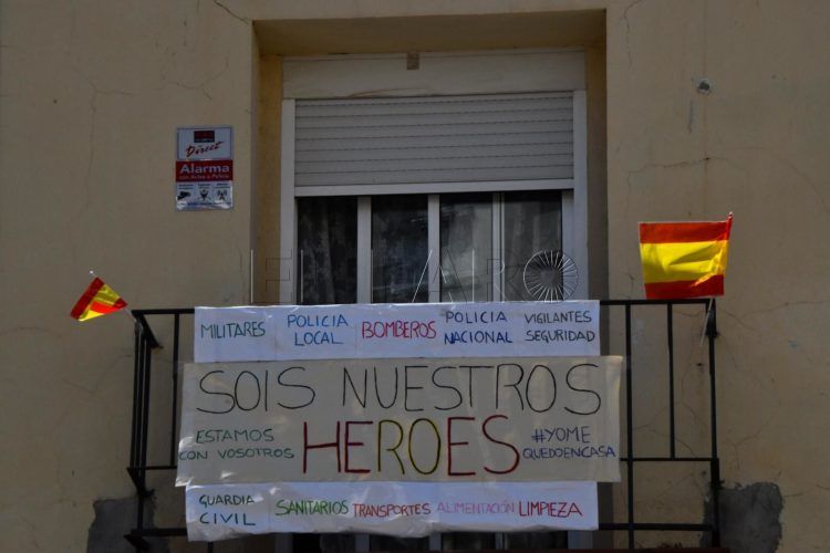 mensaje-balcon-coronavirus-alarma