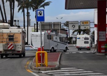 salida-espanoles-puerto-coronavirus-6