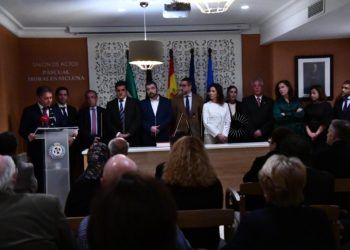 toma-posesion-roviralta-colegio-medicos-13