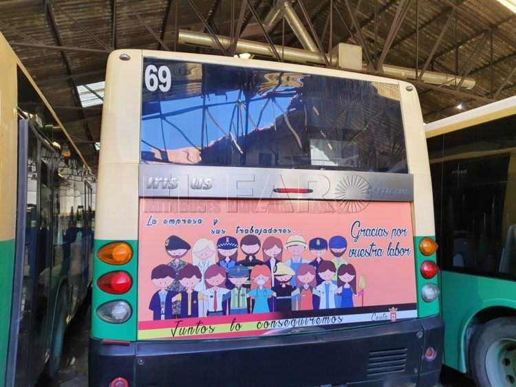 autobuses-carteles-coronavirus