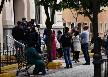 correos-tension-estado-alarma-policia-2