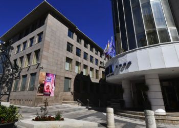 hotel-puerta-africa-ayuntamiento