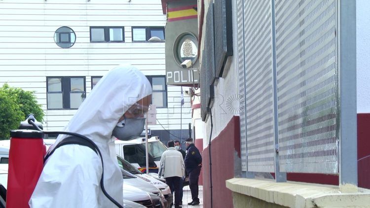 militares-galicia-desinfeccionjefatura-policia-alarma-coronavirus-16