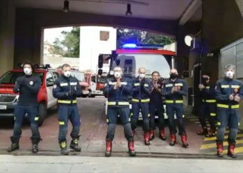 minuto-silencio-cuarta-victima-coronavirus-bomberos-2