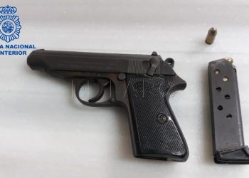 pistola-detencion-principe-policia-nacional-