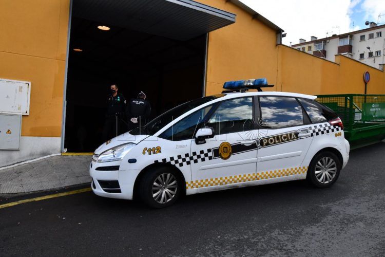 policia-desplega-pabellon-libertad-1
