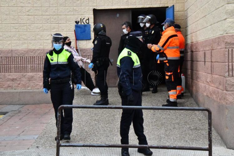 policia-santa-amelia-alarma-coronavirus-14