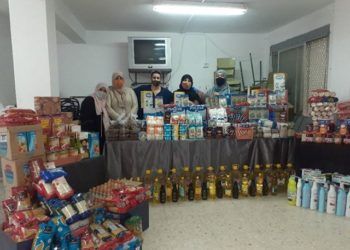 solidaridad-reparto-alimentos-barriada-principe