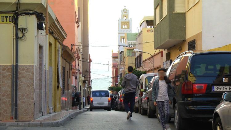 vicedo-general-jovenes-paseando