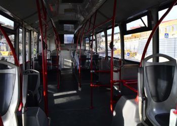 autobus-frontera-vacio