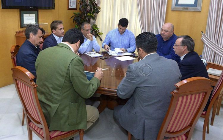 empresarios-vivas-rontome