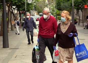 gente-paseando-fase-0 (1)