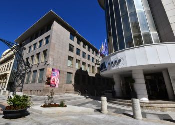 hotel-puerta-africa-ayuntamiento