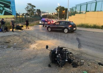 moto-choque-accidente-farola (1)