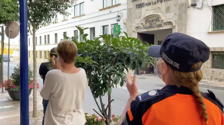 ok-proteccion-civil-homenaje-guardia-civil