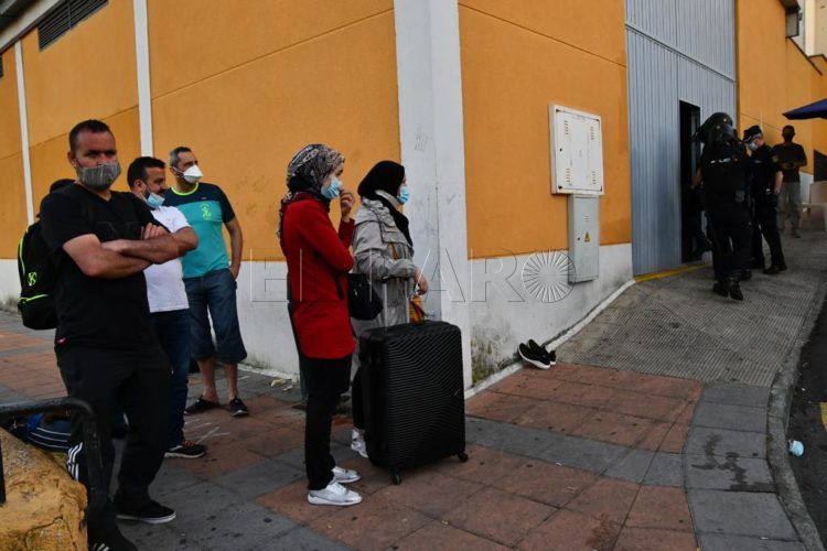 operacion-policia-repatriacion-marroquies-pabellon-libertad (9)