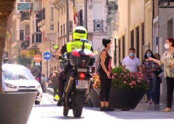 policia-local-controles-uso-mascarilla (4)