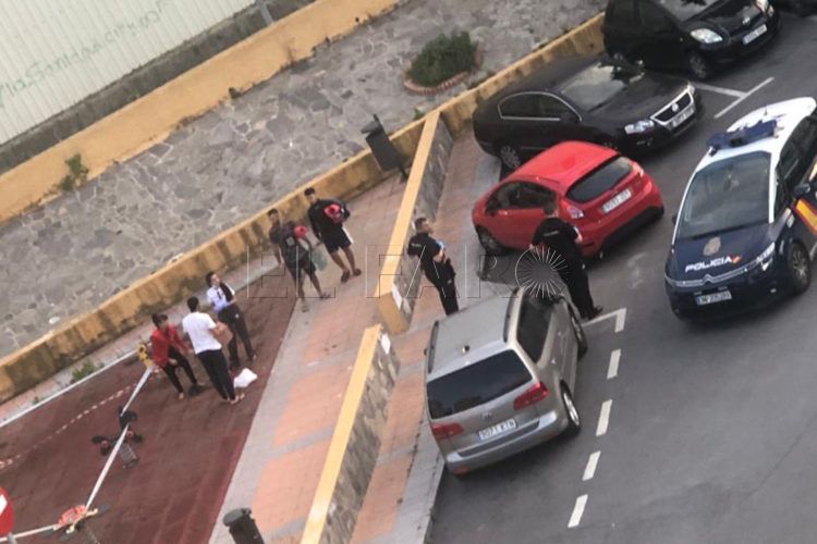 policia-nacional-desalojo-parque-infantil