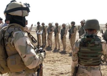 Rumbo a Irak: los 150 militares del contingente de Ceuta parten de misión