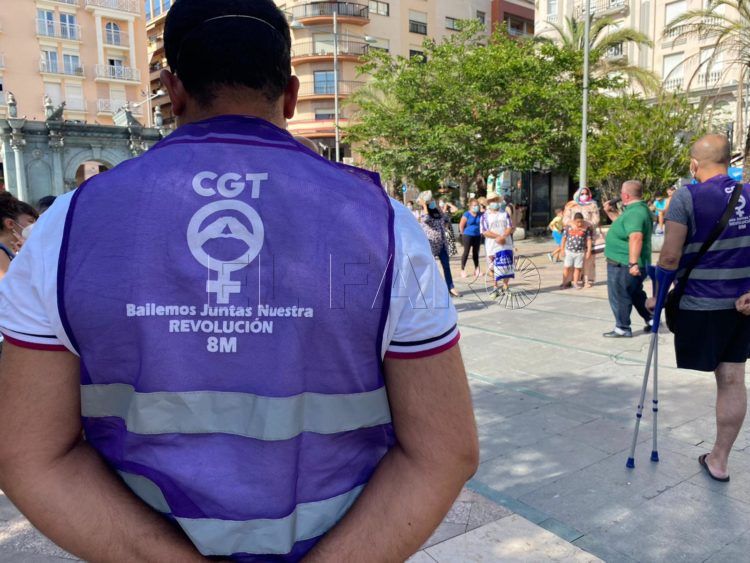 cgt-concentracion-plan-empleo-11