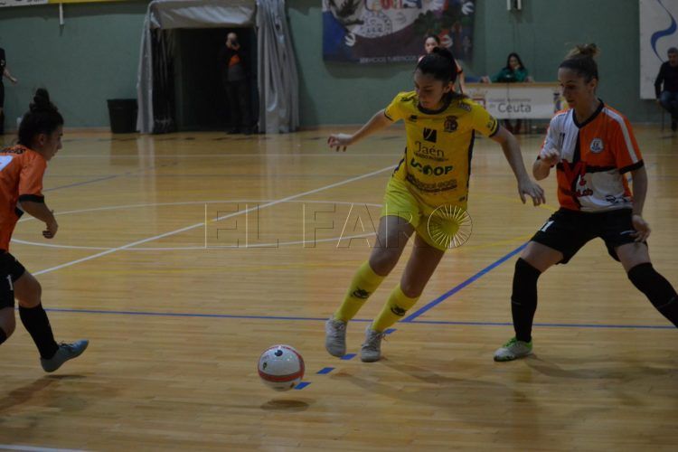 eli-camoens-femenino