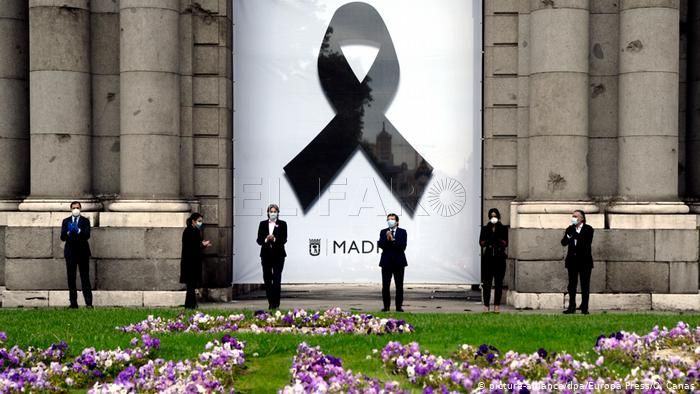 homenaje-victimas-coronavirus-madrid